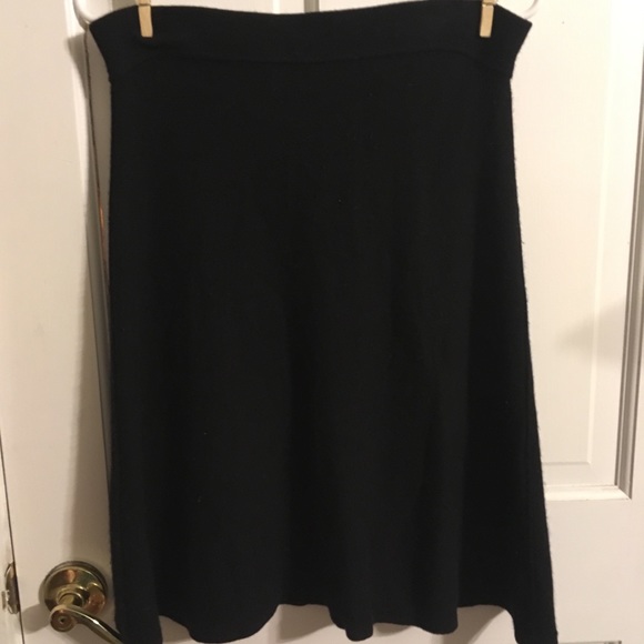 TSE Say Cashmere Skirt - Picture 2 of 4